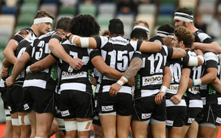 Hawkes Bay huddle 1582054642