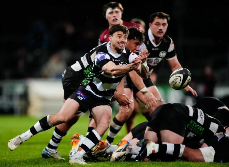 Magpies undefeated
